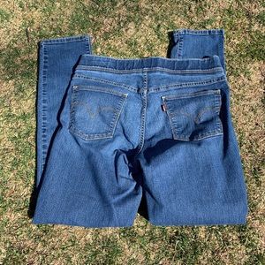 Levi’s Jeans
